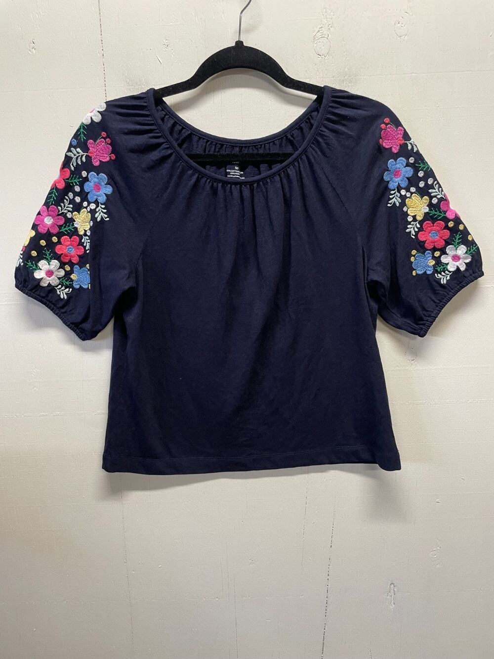 Talbots Women's Navy Blue Top With Floral Embroidery on Sleeves Small Petite